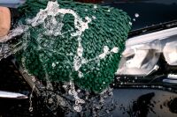 Nuke Guys - Chenille Waschhandschuh dunkelgrün